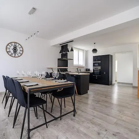 Holiday home L'escapade Perigourdine, Wifi, Parking, Netflix, Piscine Coulounieix-Chamiers