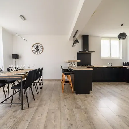 L'escapade périgourdine : clim, piscine, Netflix Hébergement de vacances Coulounieix-Chamiers