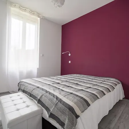 Hébergement de vacances L'escapade périgourdine : clim, piscine, Netflix Coulounieix-Chamiers